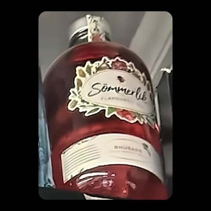 Sömmerlik Rhubarb Gin